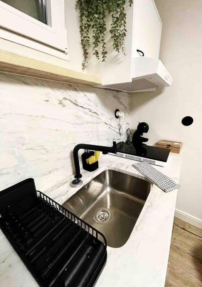 Ferienwohnung Chiado Brand New Amazing In Lissabon Exterior foto