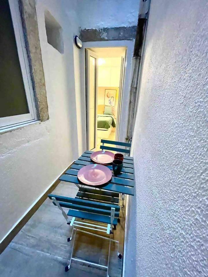 Ferienwohnung Chiado Brand New Amazing In Lissabon Exterior foto
